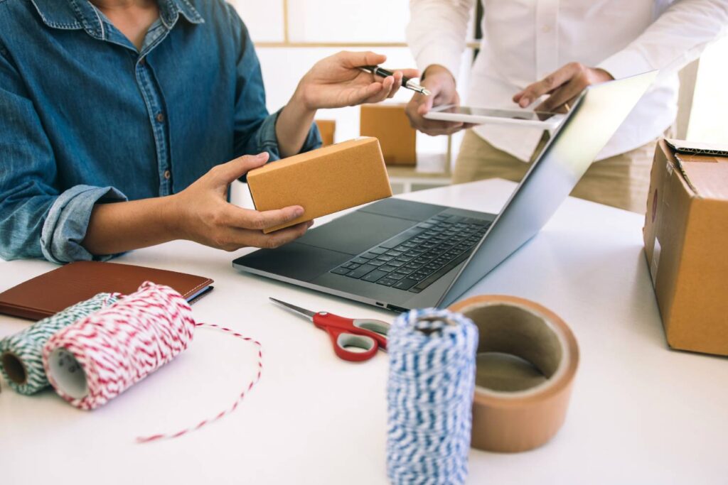 Strategii de promovare pentru un magazin de produse personalizate / handmade?