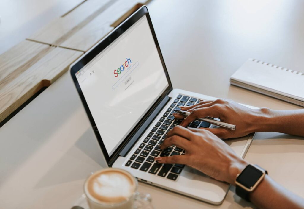 Cum ajungi pe prima pagină Google cu site-ul tău?